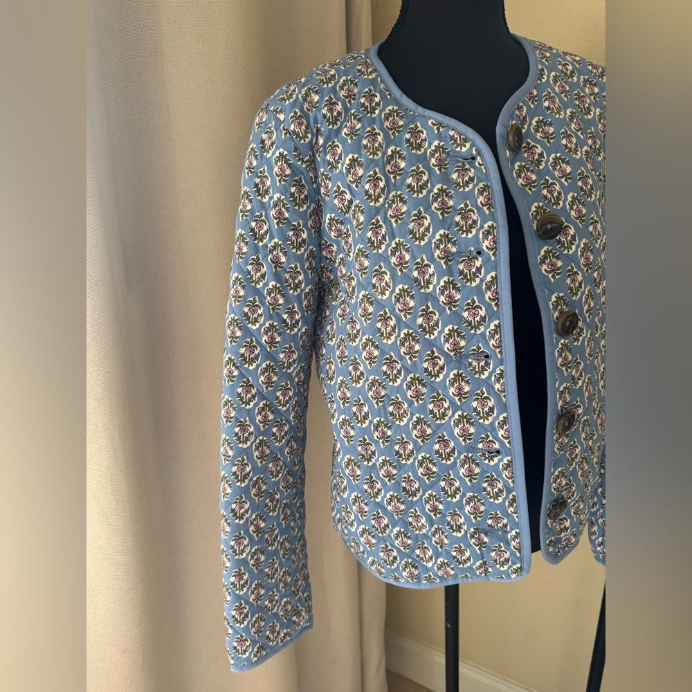 J.Crew Quilted Floral Jacket Blue Block Print Button Front Size 6 - Picture 6 of 12
